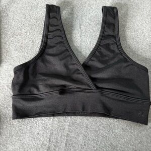 Good American Crossover Sports Bra Top Dark Gray Size 2‎